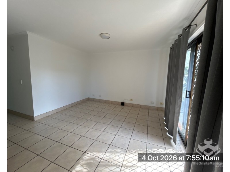 ID:21199128/27-31 Whiting Street, Labrador QLD 4215
