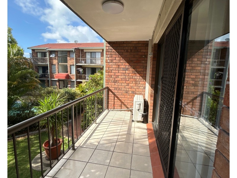 ID:21199128/27-31 Whiting Street, Labrador QLD 4215