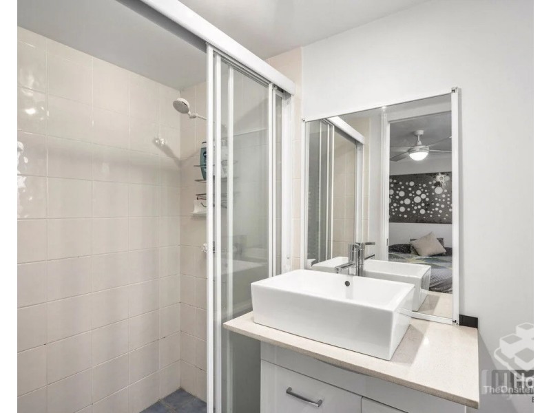ID:21199133/103 Frank Street, Labrador QLD 4215