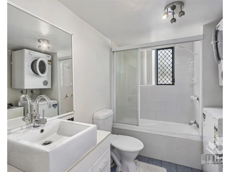 ID:21199133/103 Frank Street, Labrador QLD 4215