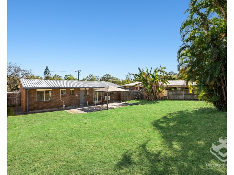 8 Harnell Court, Goodna QLD 4300