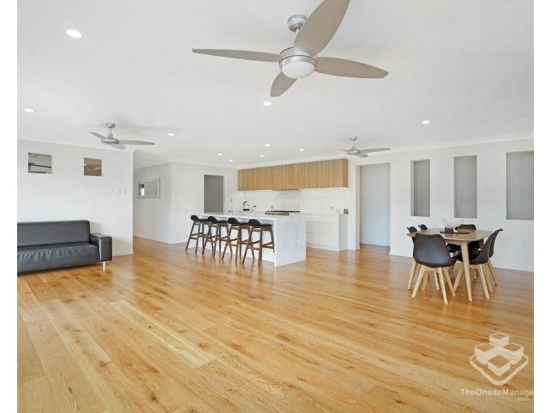 71 Clover Hill Drive, Mudgeeraba QLD 4213