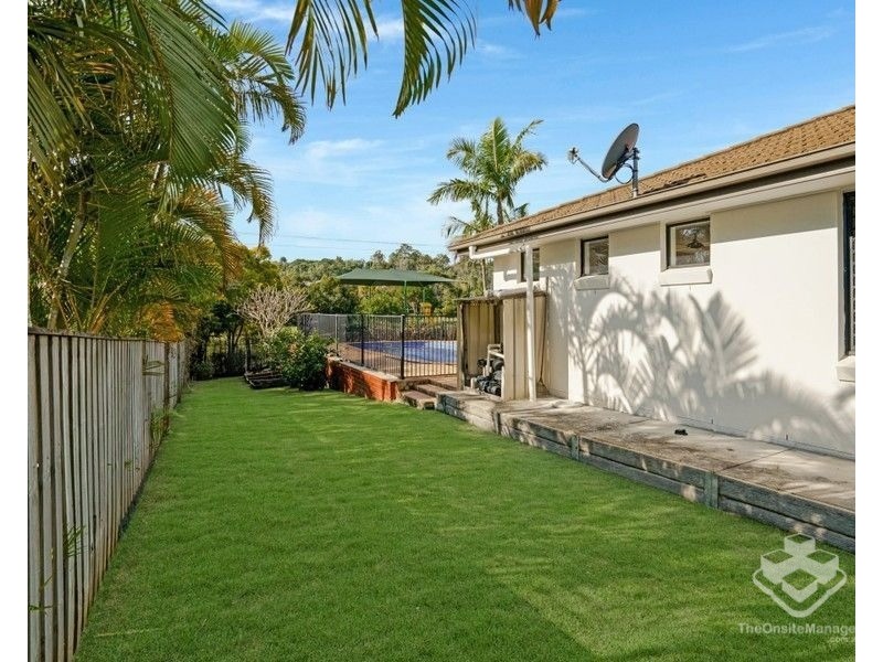 71 Clover Hill Drive, Mudgeeraba QLD 4213