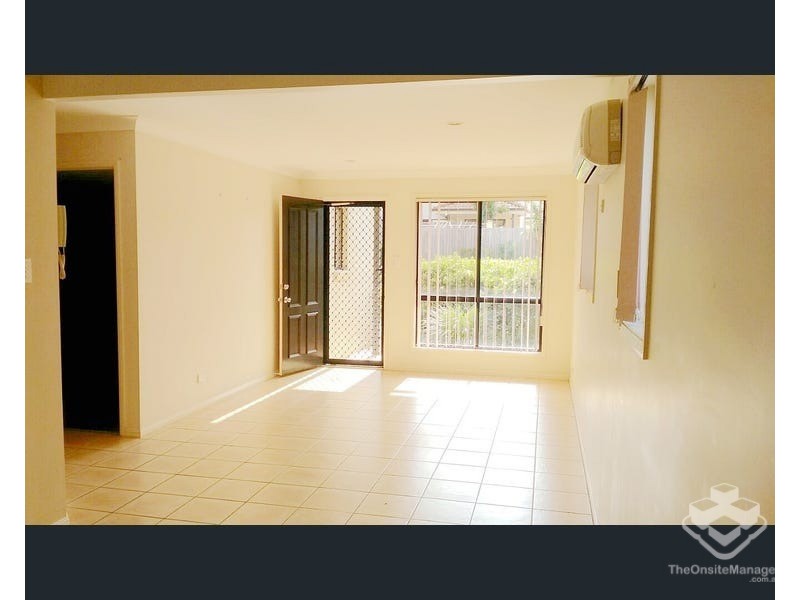 2/216 Trouts Road, Mcdowall QLD 4053