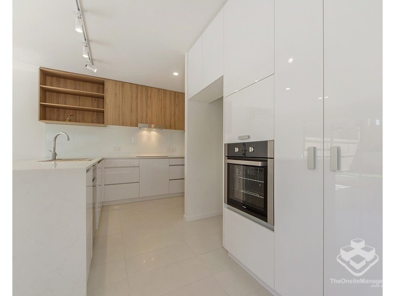 ID:21199203/8 Russell Street, Everton Park QLD 4053