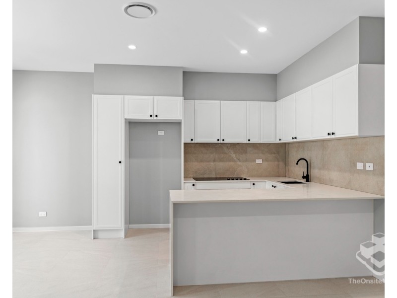 1A View Street, Holland Park QLD 4121