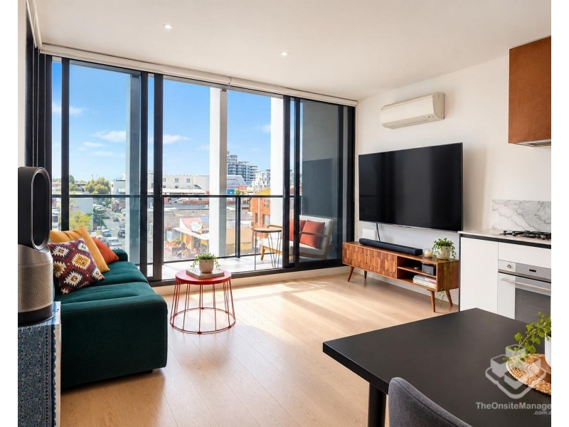 212/276 Neerim Rd, Carnegie VIC 3163