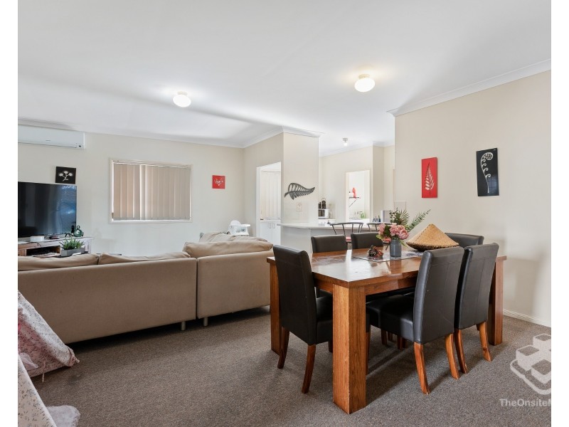 30 Beaufront Place, Forest Lake QLD 4078