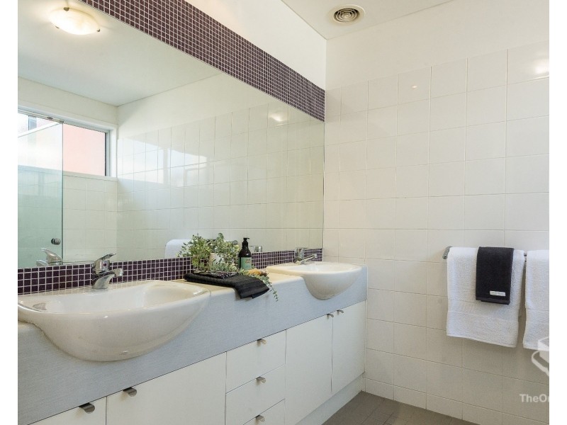 ID:21199378/25 James Street, Fortitude Valley QLD 4006
