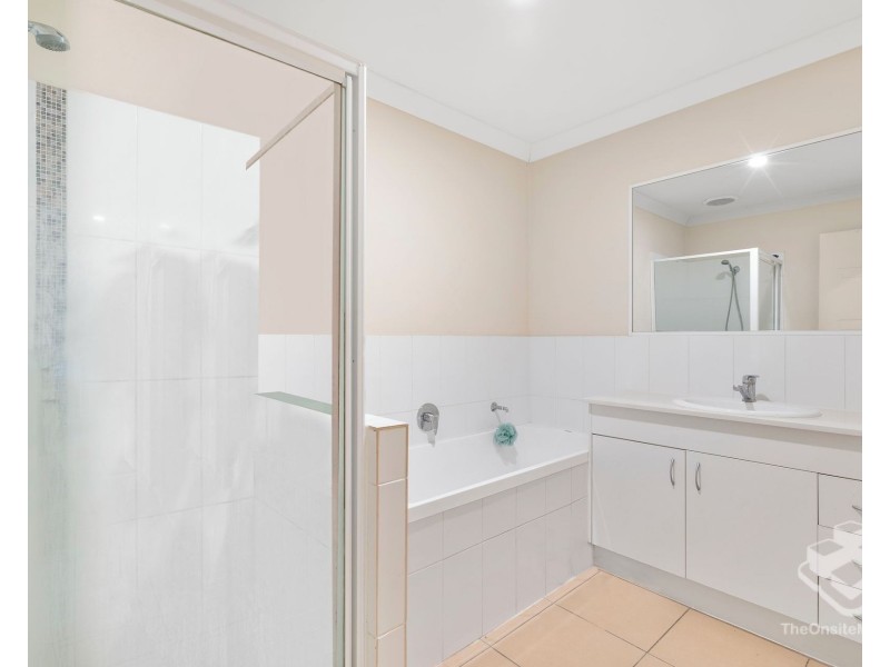 6 Shelley Avenue, Mount Warren Park QLD 4207