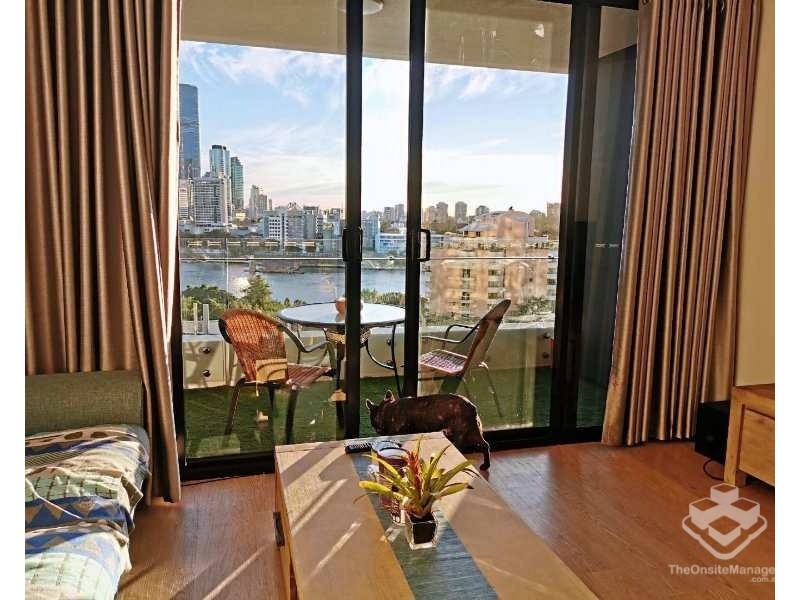 813/289 Grey Street, South Brisbane QLD 4101