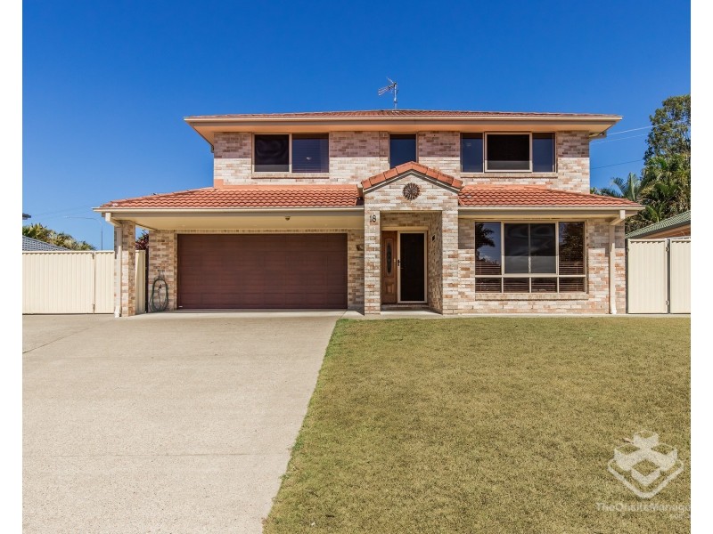 18 Tandanus Court, Oxenford QLD 4210