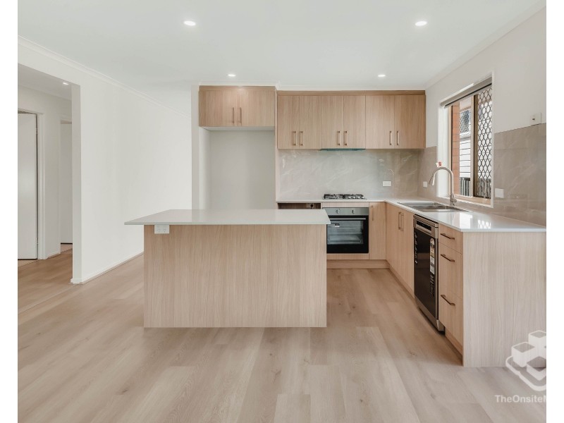 83 Maynard Street, Woolloongabba QLD 4102