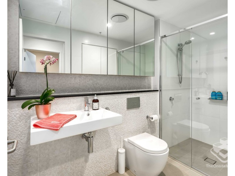 ID:21200603/12 Cunningham Street, Newstead QLD 4006