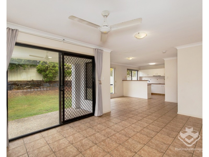 19 Tanzen Drive, Arundel QLD 4214