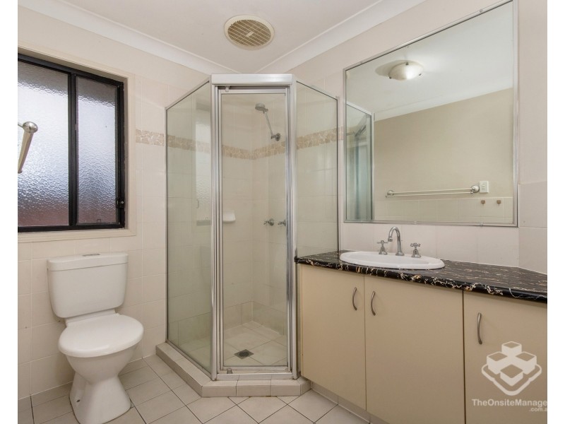19 Tanzen Drive, Arundel QLD 4214