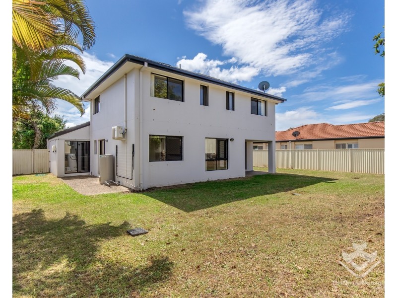 19 Tanzen Drive, Arundel QLD 4214
