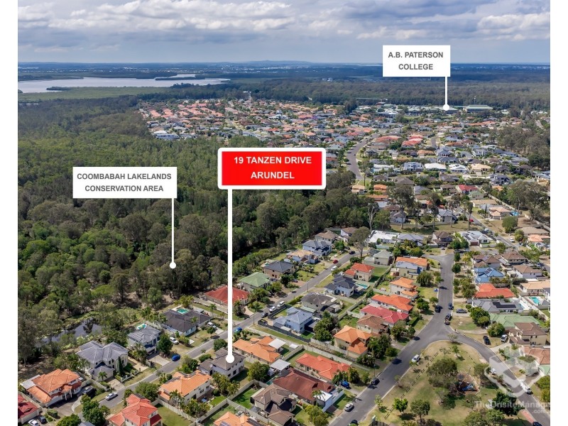 19 Tanzen Drive, Arundel QLD 4214