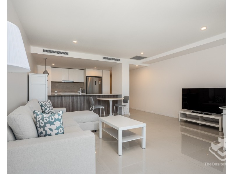 ID:21200718/ 220 Old Cleveland Road, Coorparoo QLD 4151