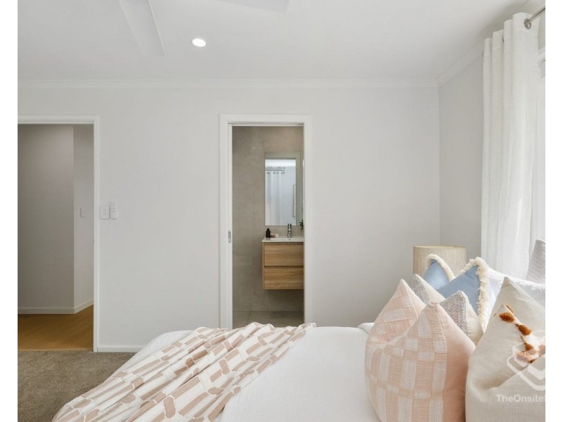 38 Surman Street, Birkdale QLD 4159