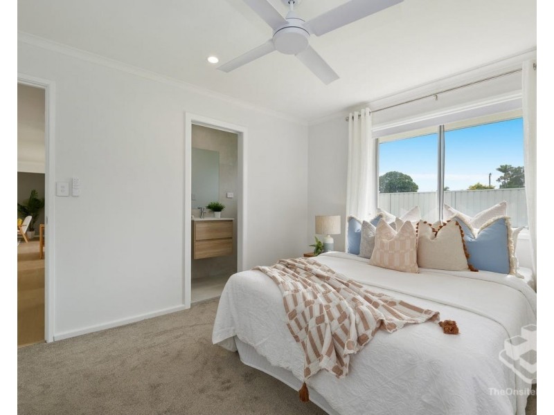 38 Surman Street, Birkdale QLD 4159