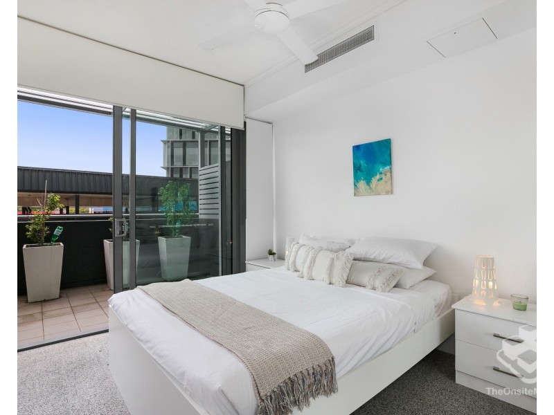 ID:21200863/2 Harbour Road, Hamilton QLD 4007