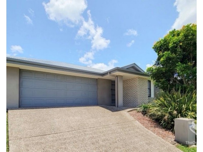 76 Dixon Drive, Pimpama QLD 4209