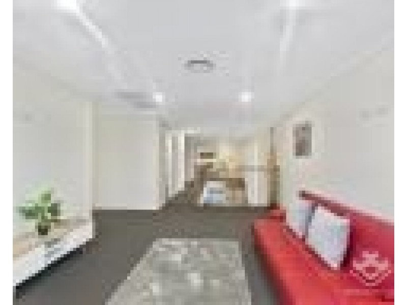 123 Graceville Avenue, Graceville QLD 4075