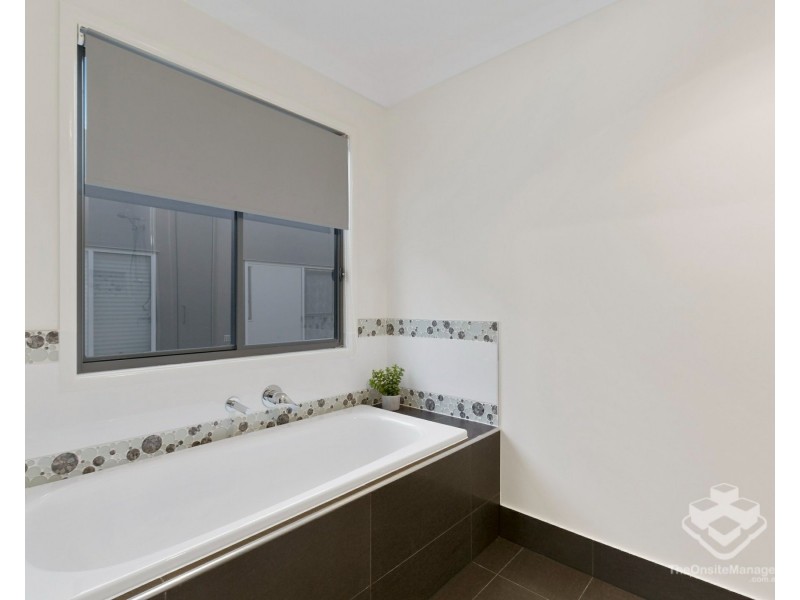 123 Graceville Avenue, Graceville QLD 4075