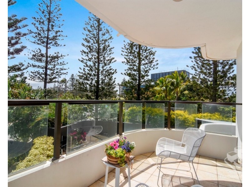 ID:21200893/14 MacArthur Parade, Main Beach QLD 4217