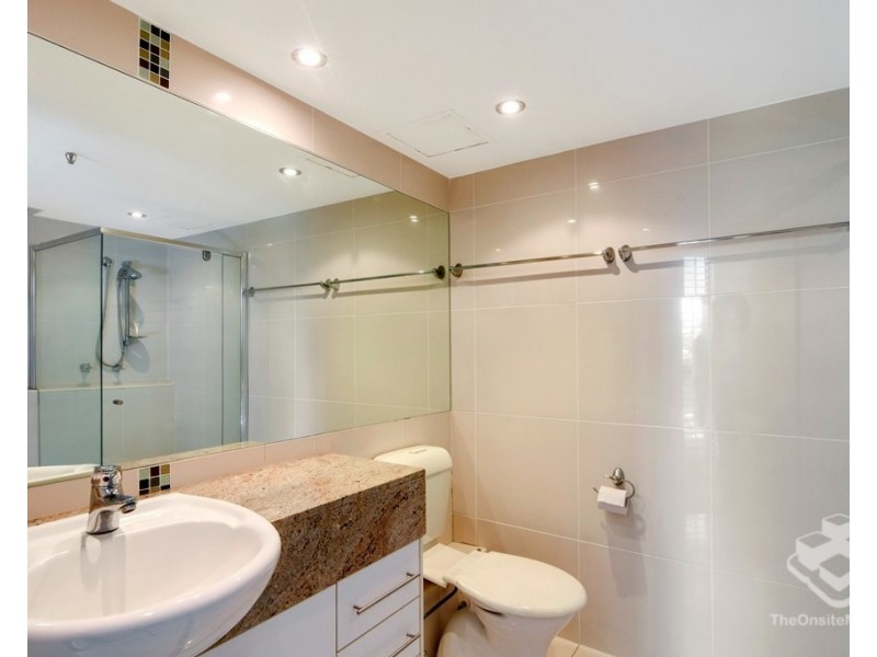 ID:21200893/14 MacArthur Parade, Main Beach QLD 4217