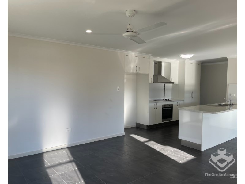 72 Tranquil Dr, Wondunna QLD 4655