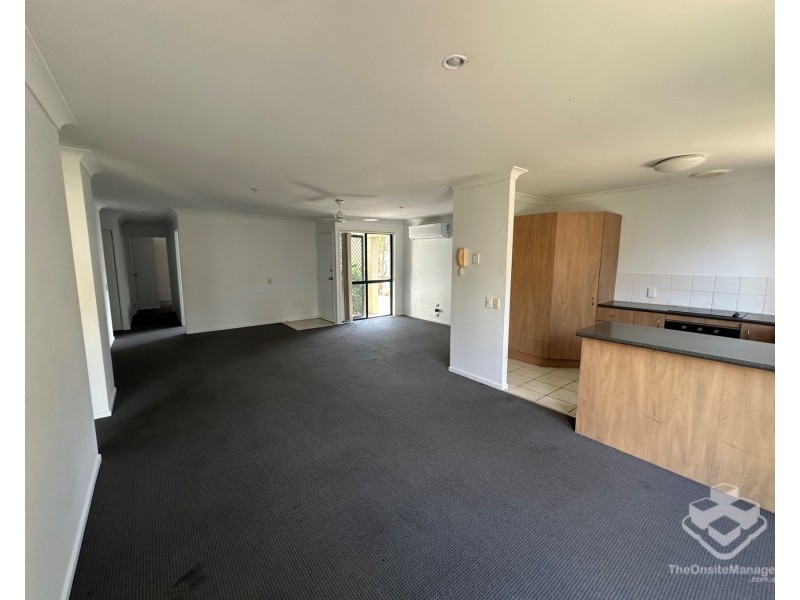 61/590 Pine Ridge Road, Coombabah QLD 4216