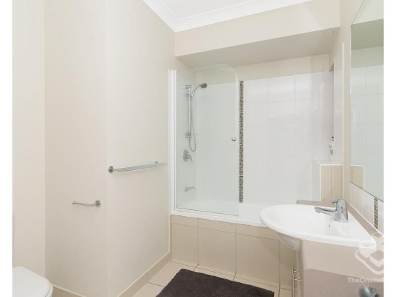 ID:21201188/42 Warburton Street, North Ward QLD 4810