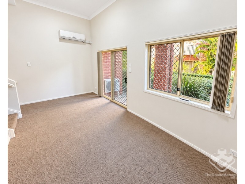 ID:21201208/100 Racecourse Drive, Bundall QLD 4217