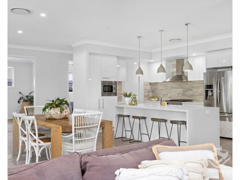 25 Angliss Circuit, Thornlands QLD 4164