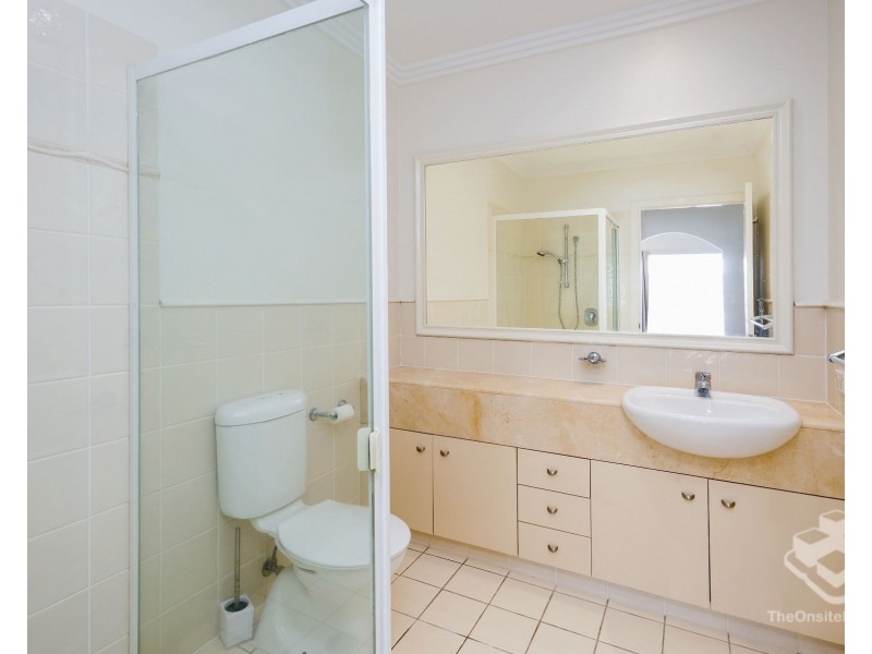 ID:21201383/76 Bayview Street, Runaway Bay QLD 4216