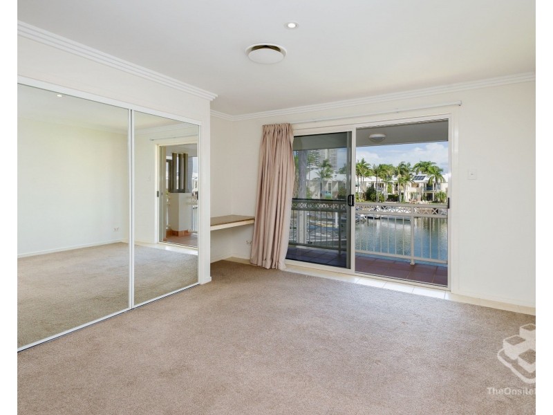 ID:21201383/76 Bayview Street, Runaway Bay QLD 4216
