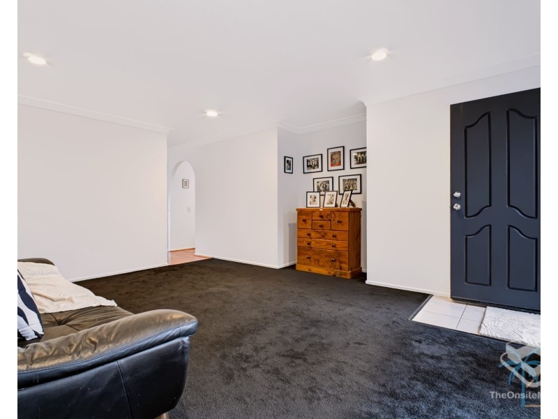 2/85 Treeview Drive, Burleigh Waters QLD 4220