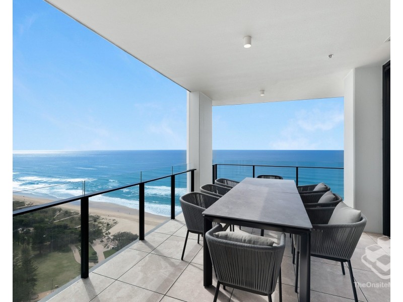 26/2 Charles Avenue, Broadbeach QLD 4218