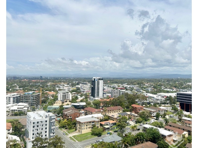 31802/9 Lawson Street, Southport QLD 4215