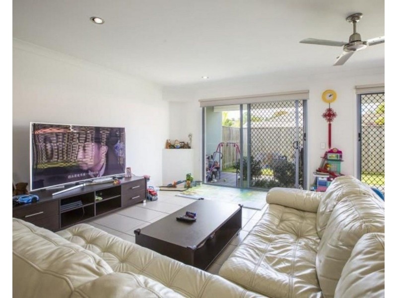 ID:21201563/71 Venice Street, Burleigh Waters QLD 4220