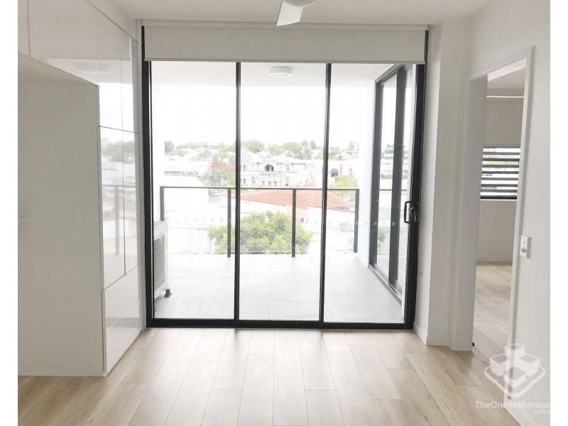 ID:21202063/21 Nile Street, Woolloongabba QLD 4102