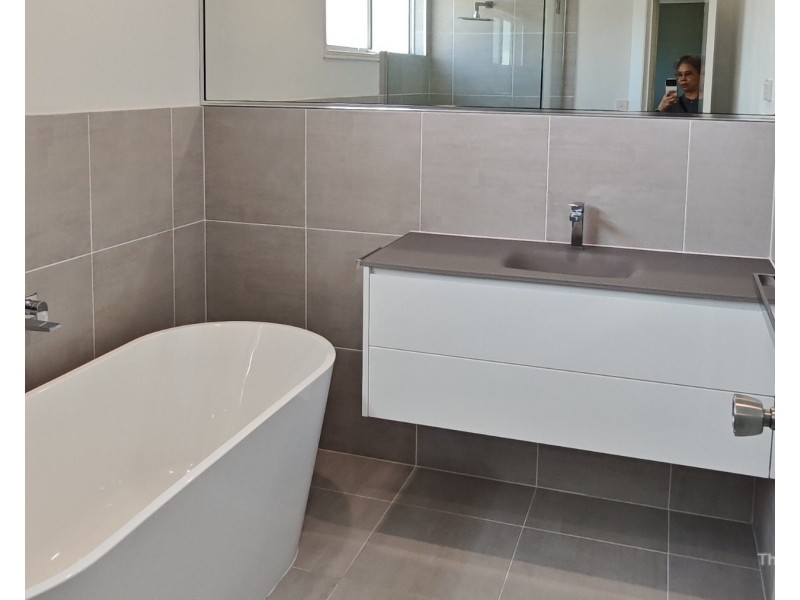 Unit 44/1 Ibis Boulevard, Eli Waters QLD 4655