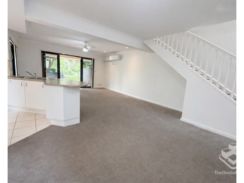 33/2 Springhill Drive, Sippy Downs QLD 4556