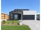 8 Suncrest Mews, Redbank Plains QLD 4301