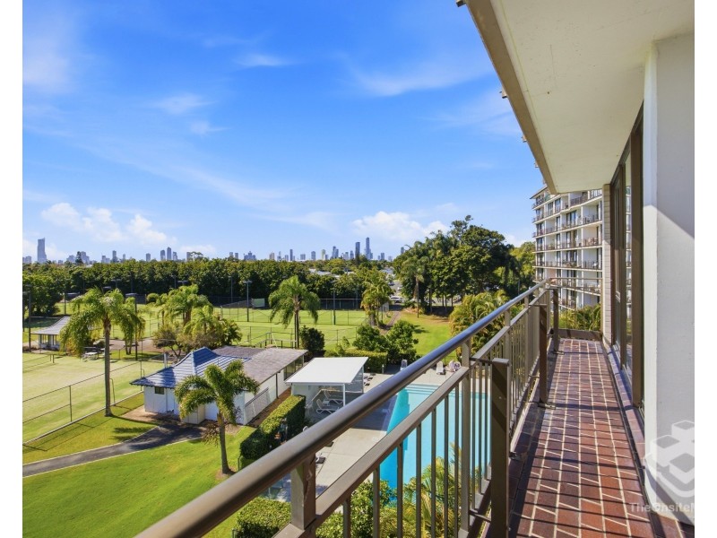 ID:21202283/11 Fairway Drive, Clear Island Waters QLD 4226