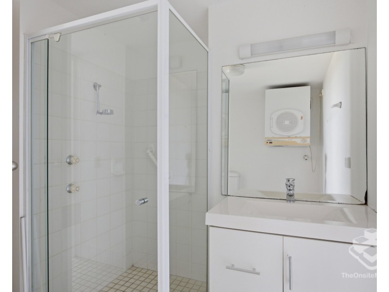ID:21202283/11 Fairway Drive, Clear Island Waters QLD 4226