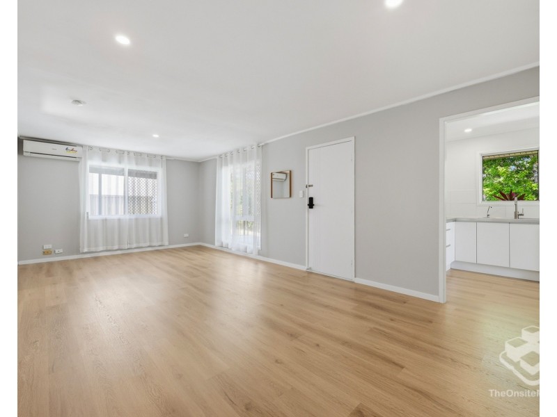 38 Bloodwood Crescent, Molendinar QLD 4214