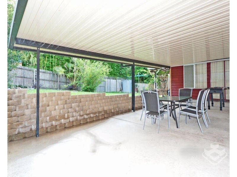 7 Flag Street, Jamboree Heights QLD 4074